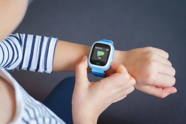 A New Smartwatch For Kids Will Let Parents Track Their Child’s Location ...